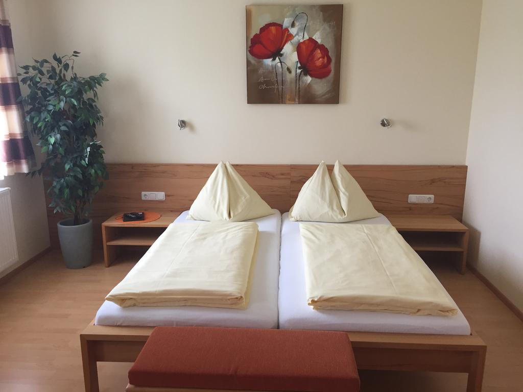Gasthaus Hotel Feldschlange ريد إم إنكرايس المظهر الخارجي الصورة
