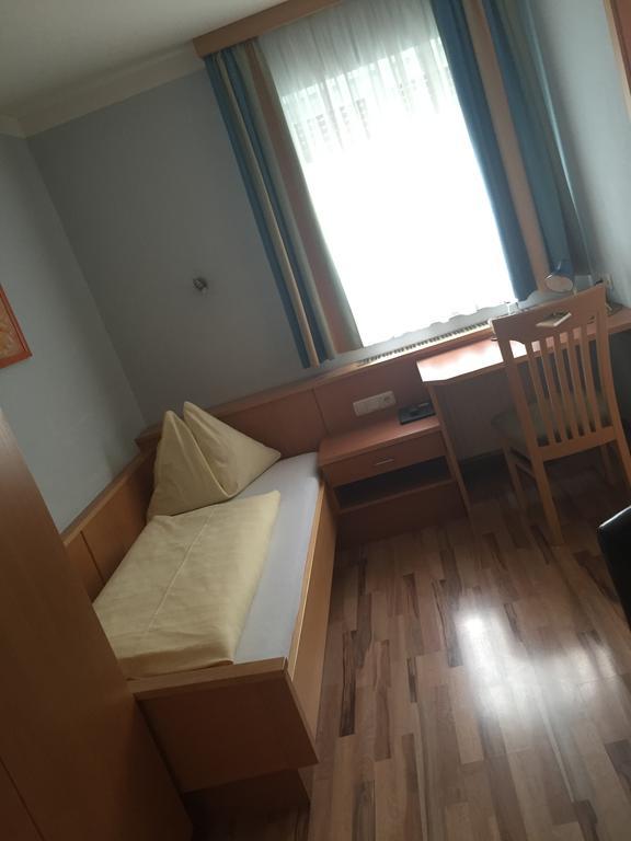 Gasthaus Hotel Feldschlange ريد إم إنكرايس المظهر الخارجي الصورة
